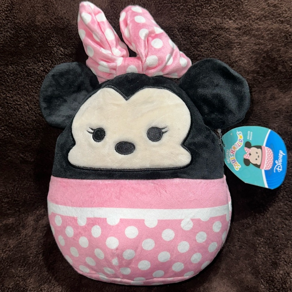 SQUISHMALLOWS DISNEY MINNIE MOUSE Plush Toy. Black, Cream, pink & White. 8-10”.